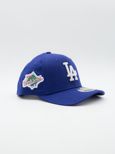 Gorra plana blanca y azul snapback con logo azul 9FIFTY White Crown Patch  de Los Angeles Dodgers MLB de New Era