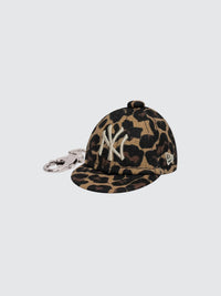 Llavero Mini Gorra 59FIFTY New York Yankees Leopard