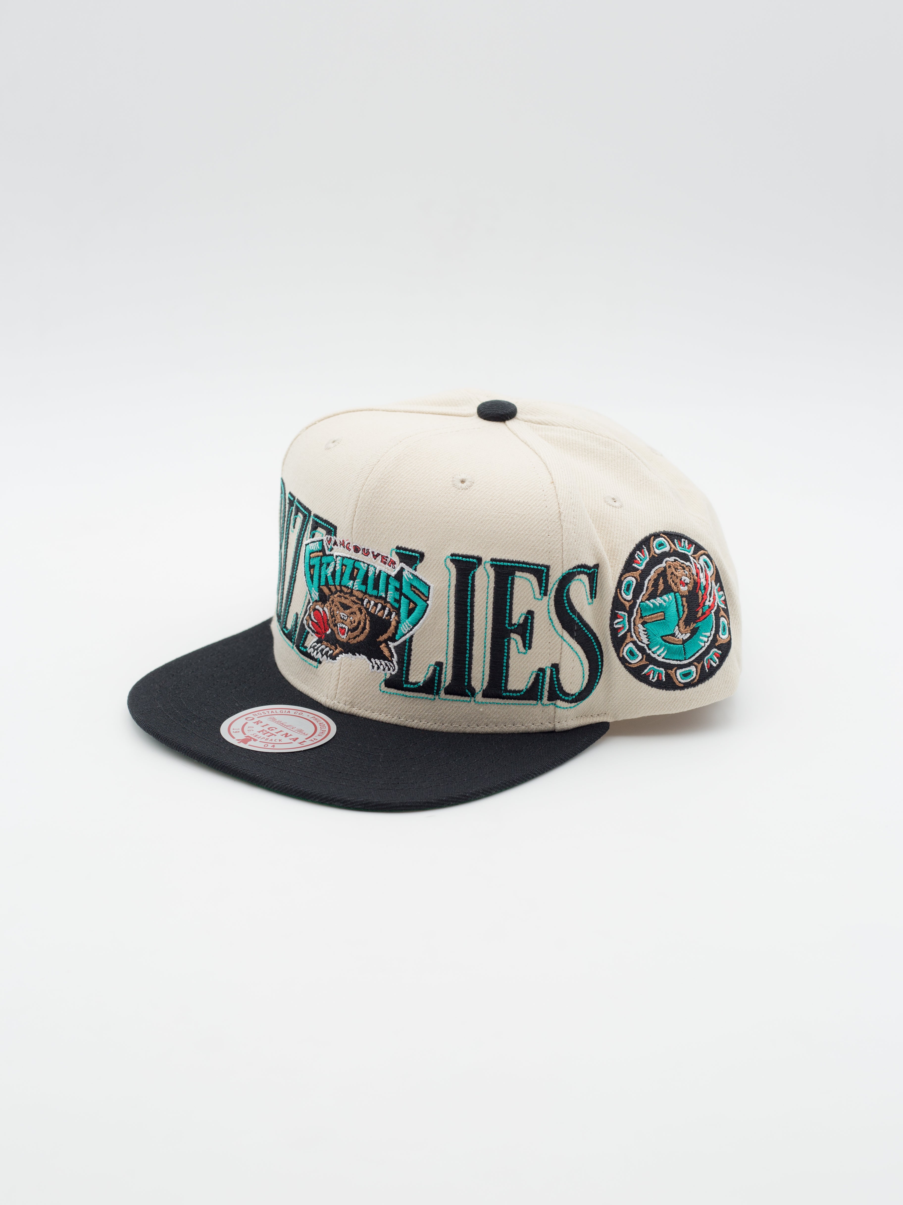 Across The Board Vancouver Grizzlies HWC Snapback Cream