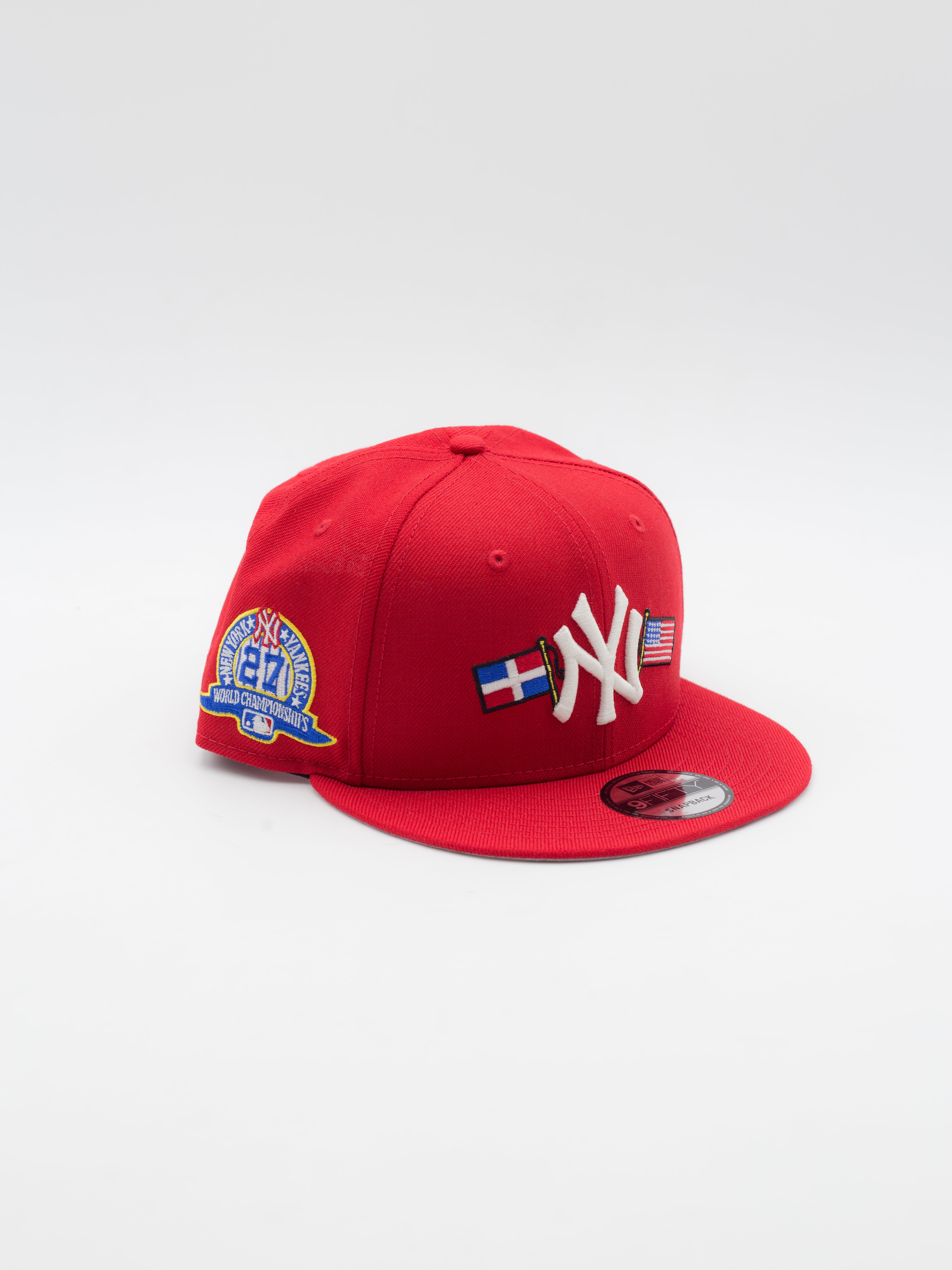 9FIFTY New York Yankees Dominican Republic Flag Red