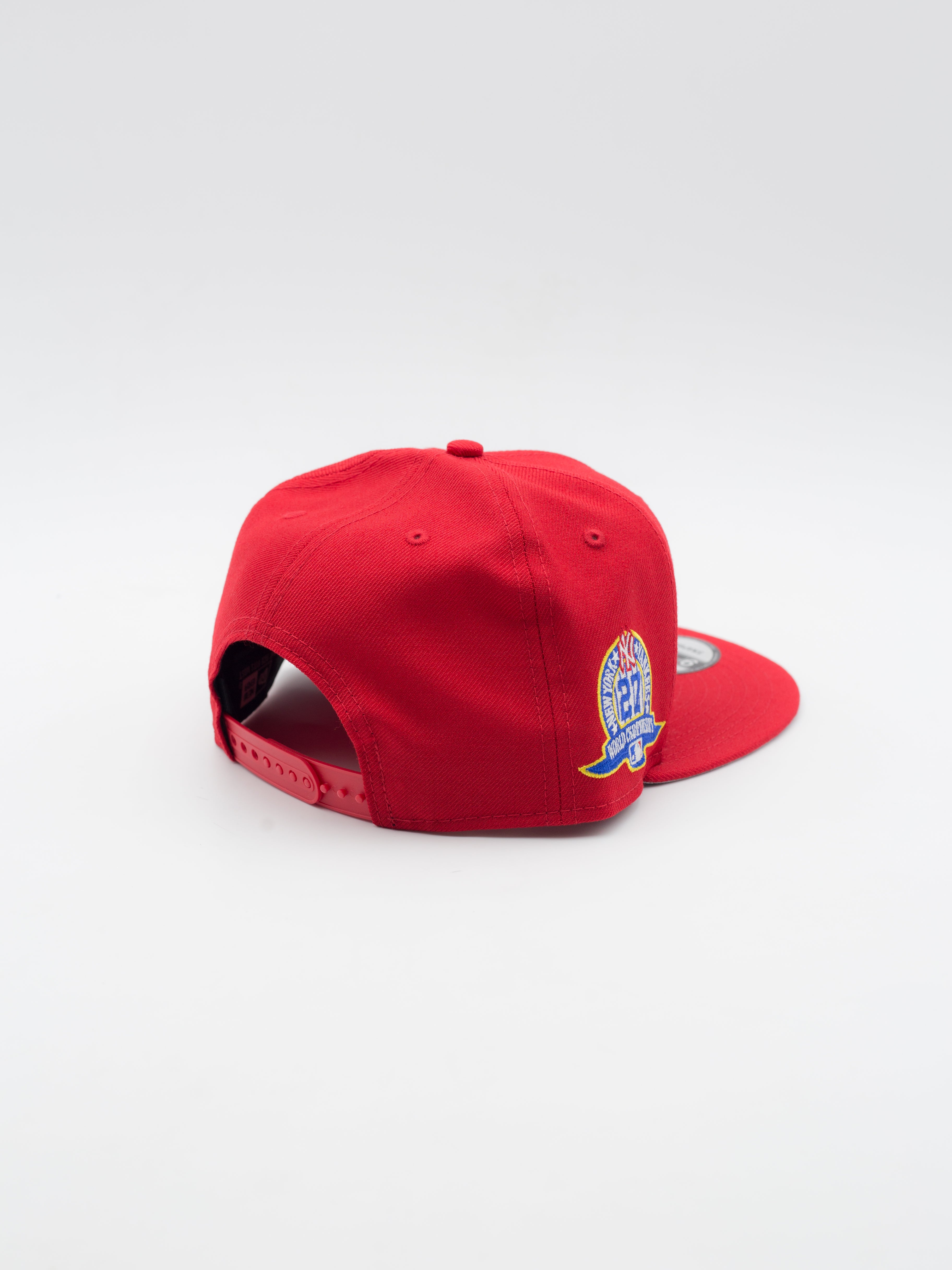 9FIFTY New York Yankees Dominican Republic Flag Red