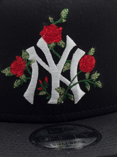9Fifty Flowers New York Yankees Black - La Tienda de las Gorras