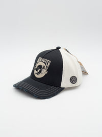 WILD/06 Trucker Black/White