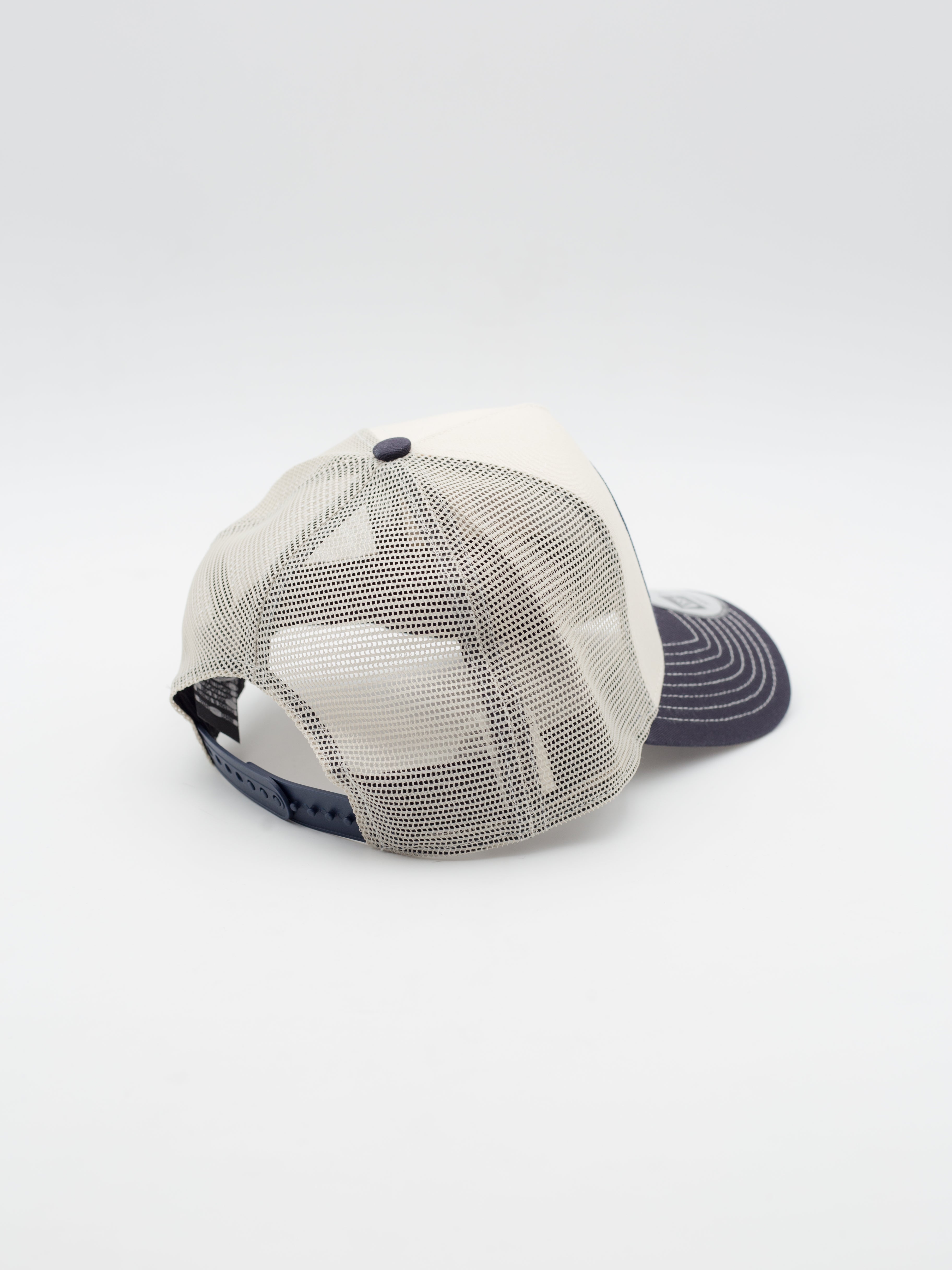 9FORTY Animal Patch Trucker Beige/Navy