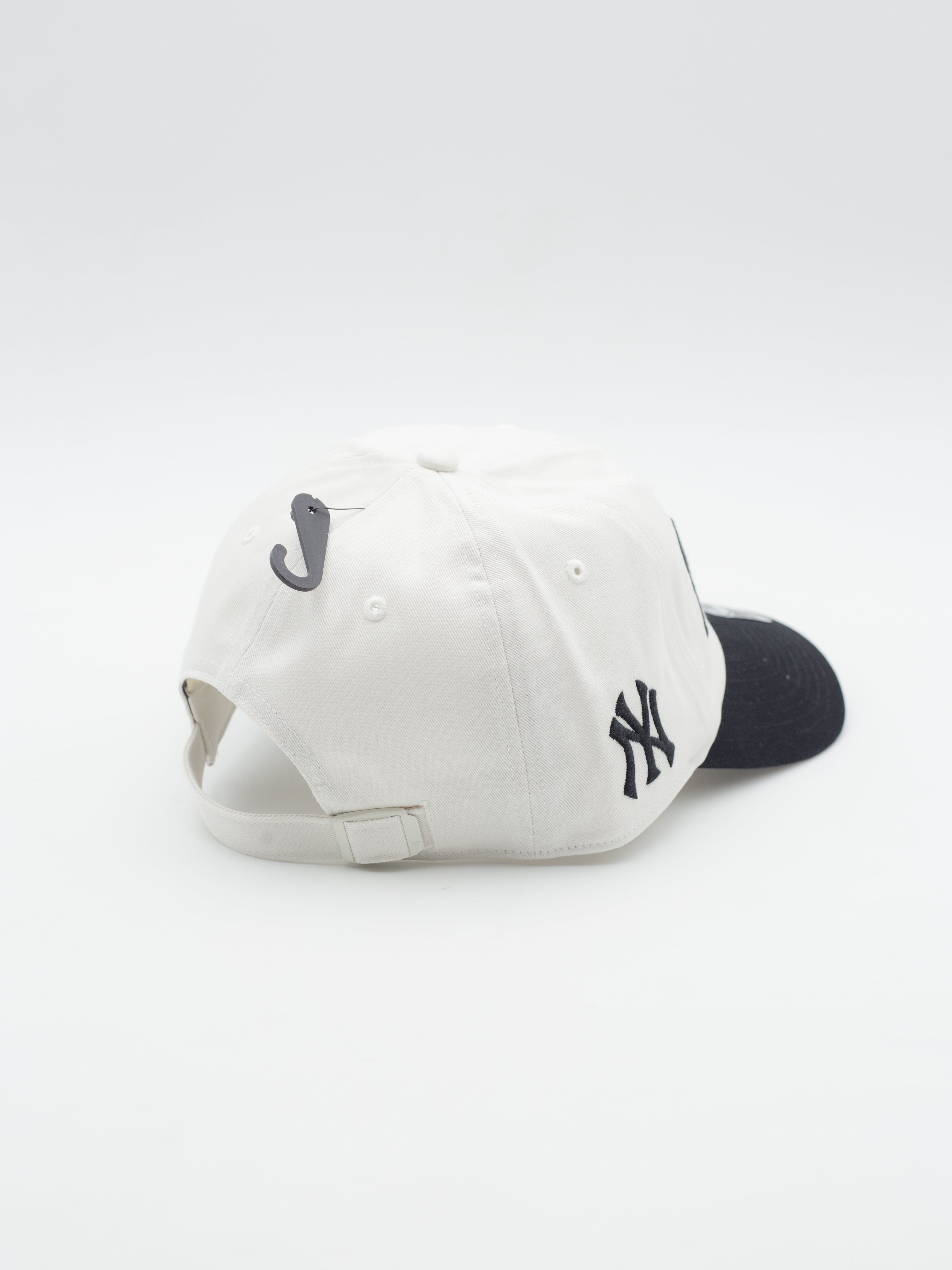 CLEAN UP Foundational TT New York Yankees Black