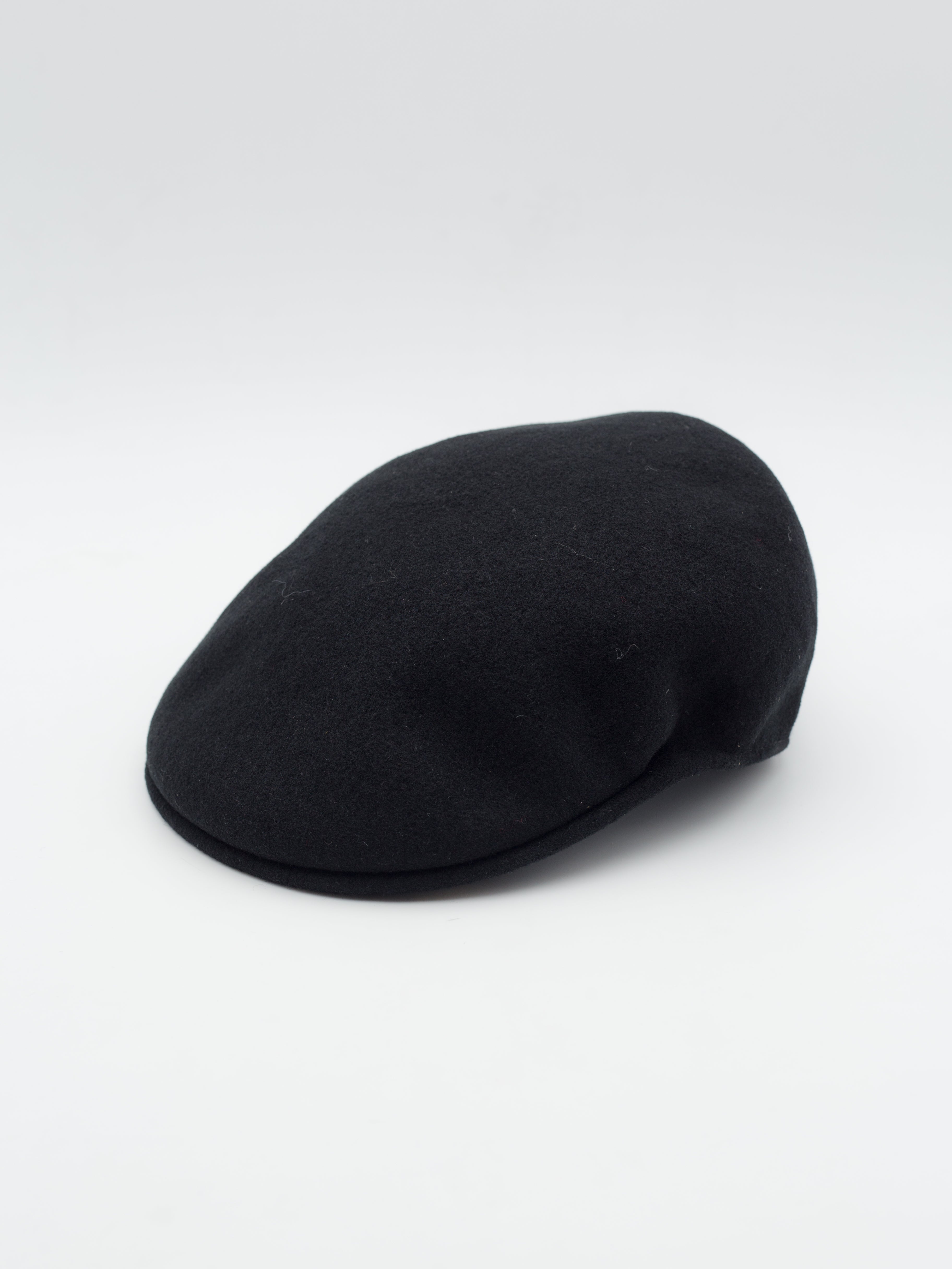 Casquette en laine 504 noire