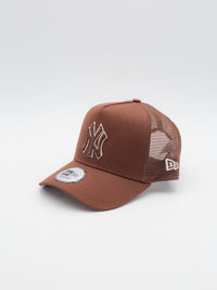 9FORTY Outline E-Frame New York Yankees Brown