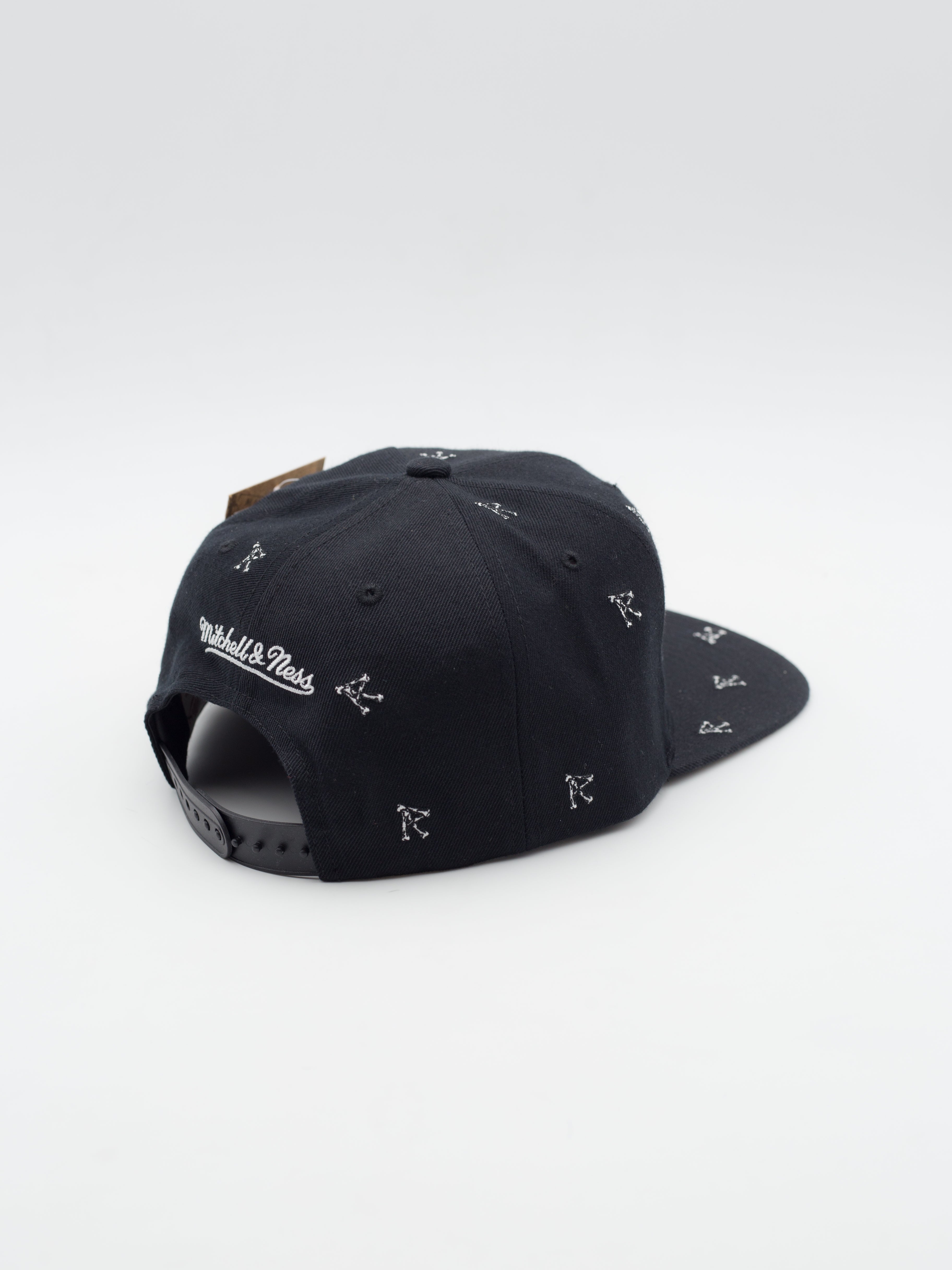 Deadstock Bone Pattern Toronto Raptors Snapback