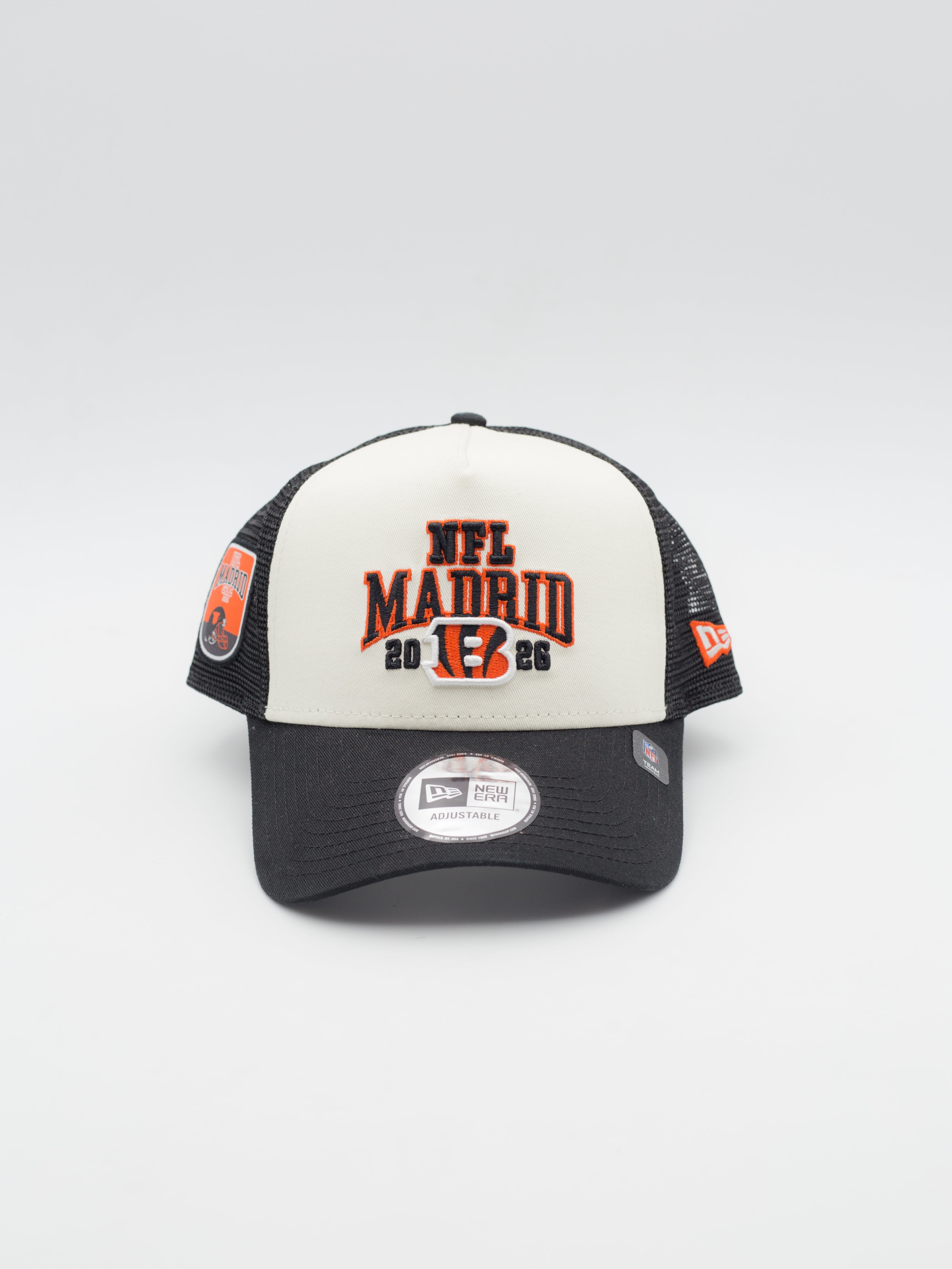 9FORTY Trucker NFL Madrid Game Cincinnati Bengals Beige/Black
