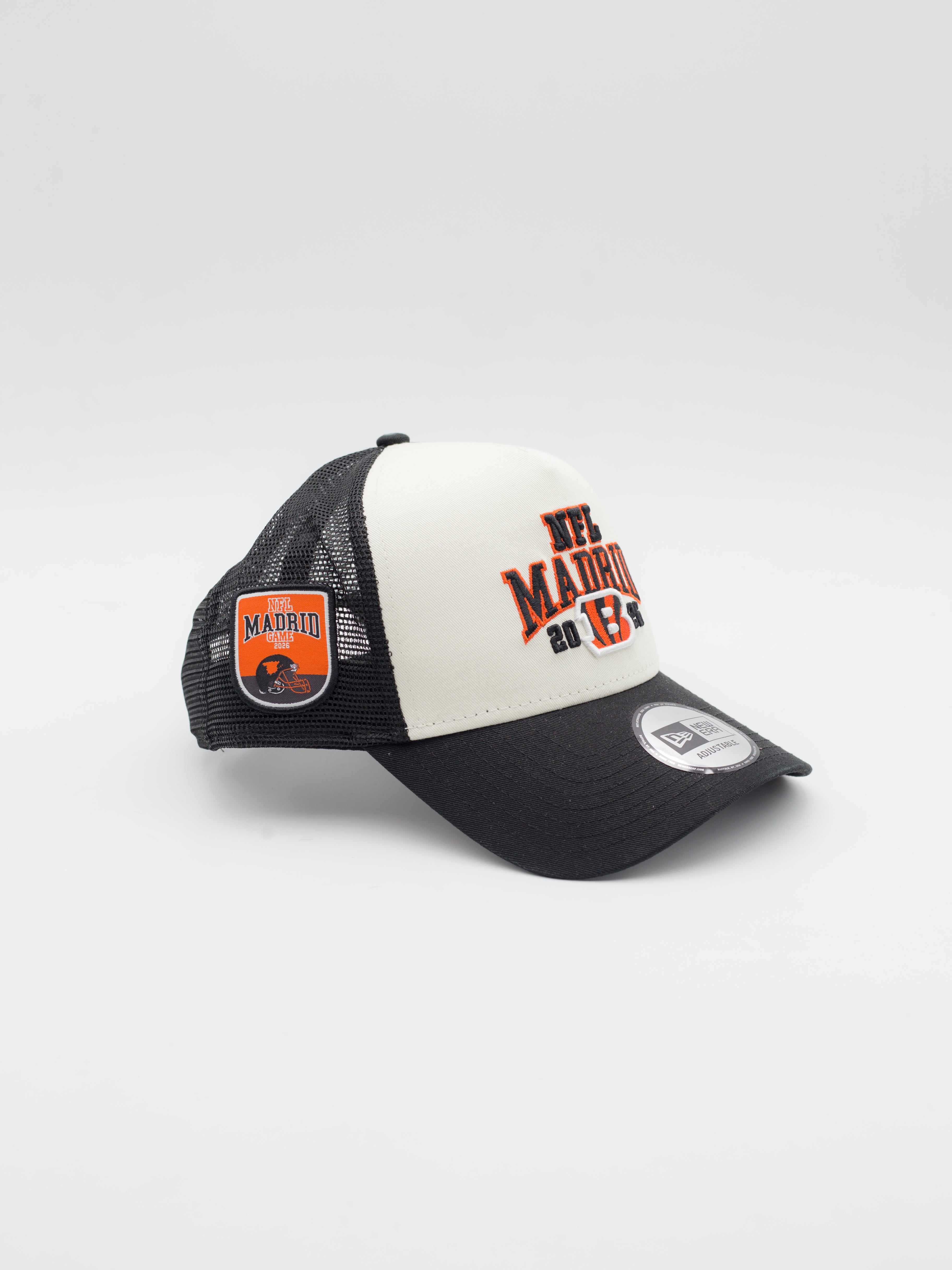 9FORTY Trucker NFL Madrid Game Cincinnati Bengals Beige/Black