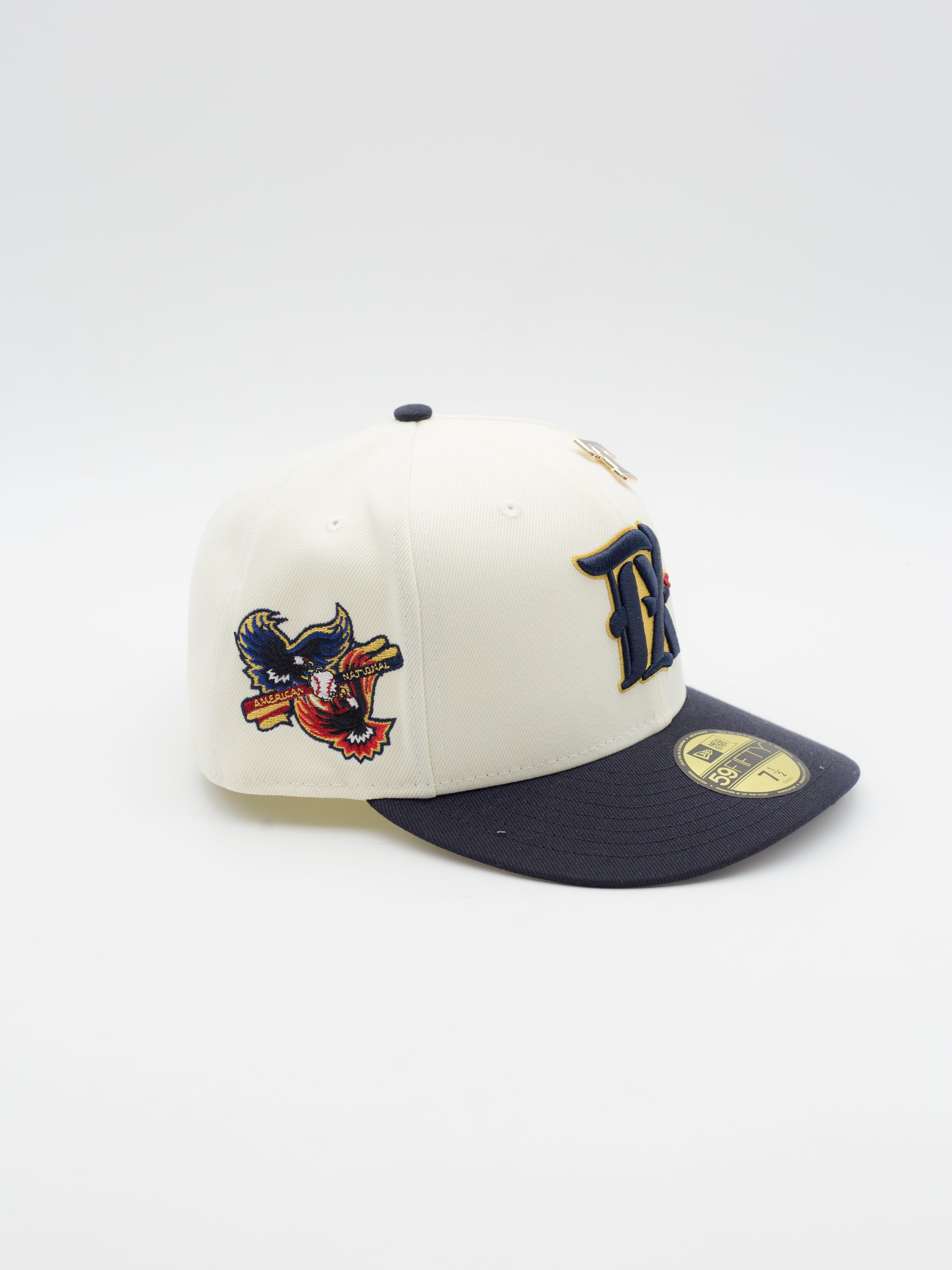 59FIFTY MLB Pin Texas Rangers Cream/Navy