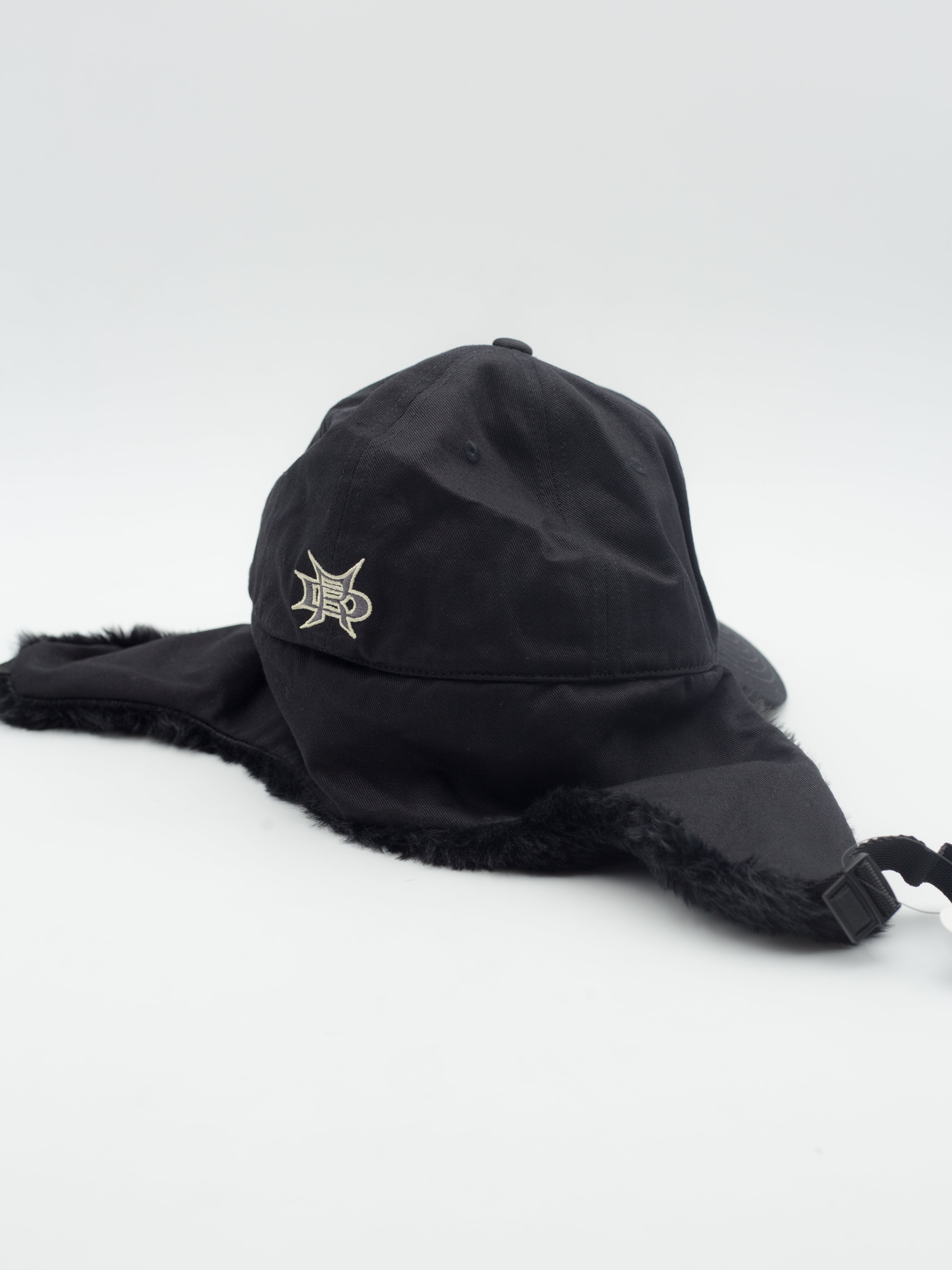 Chapeau de papa mains en prière