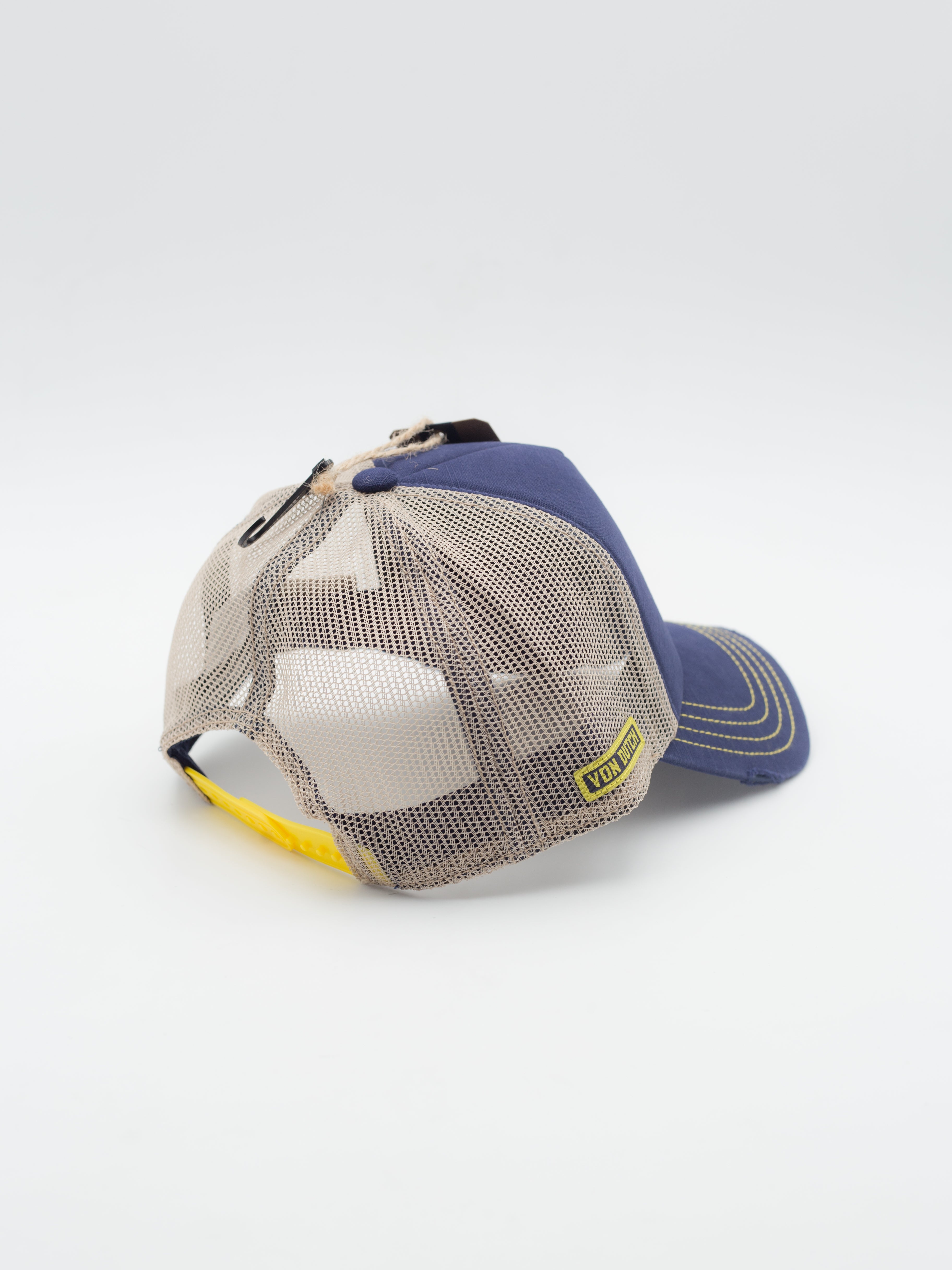 CREW/30 Trucker Black