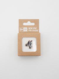 Pin New Era "NE" Silver
