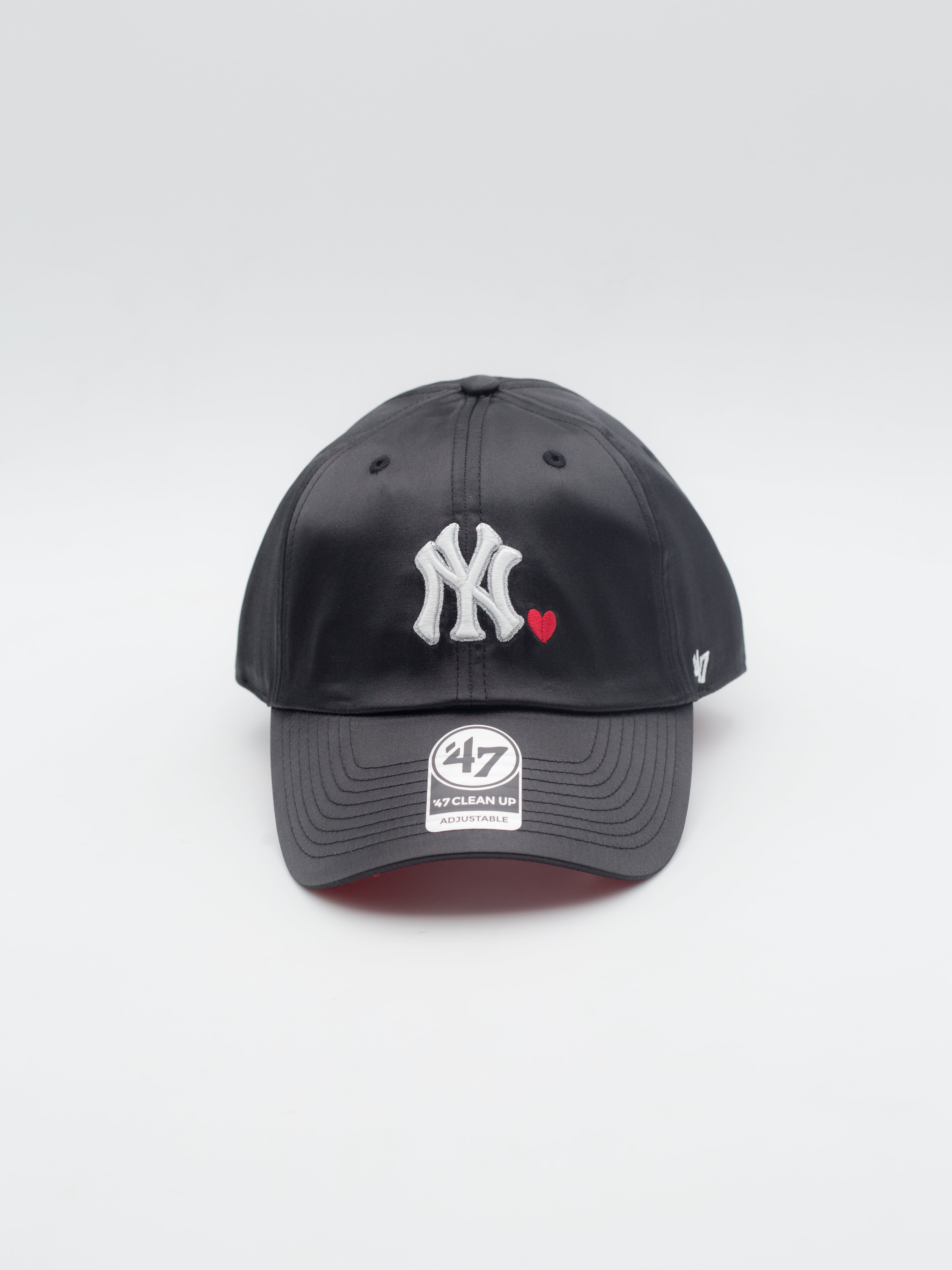 CLEAN UP With Love New York Yankees Black