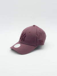 9FORTY WMNS League Essential New York Yankees Dark Purple