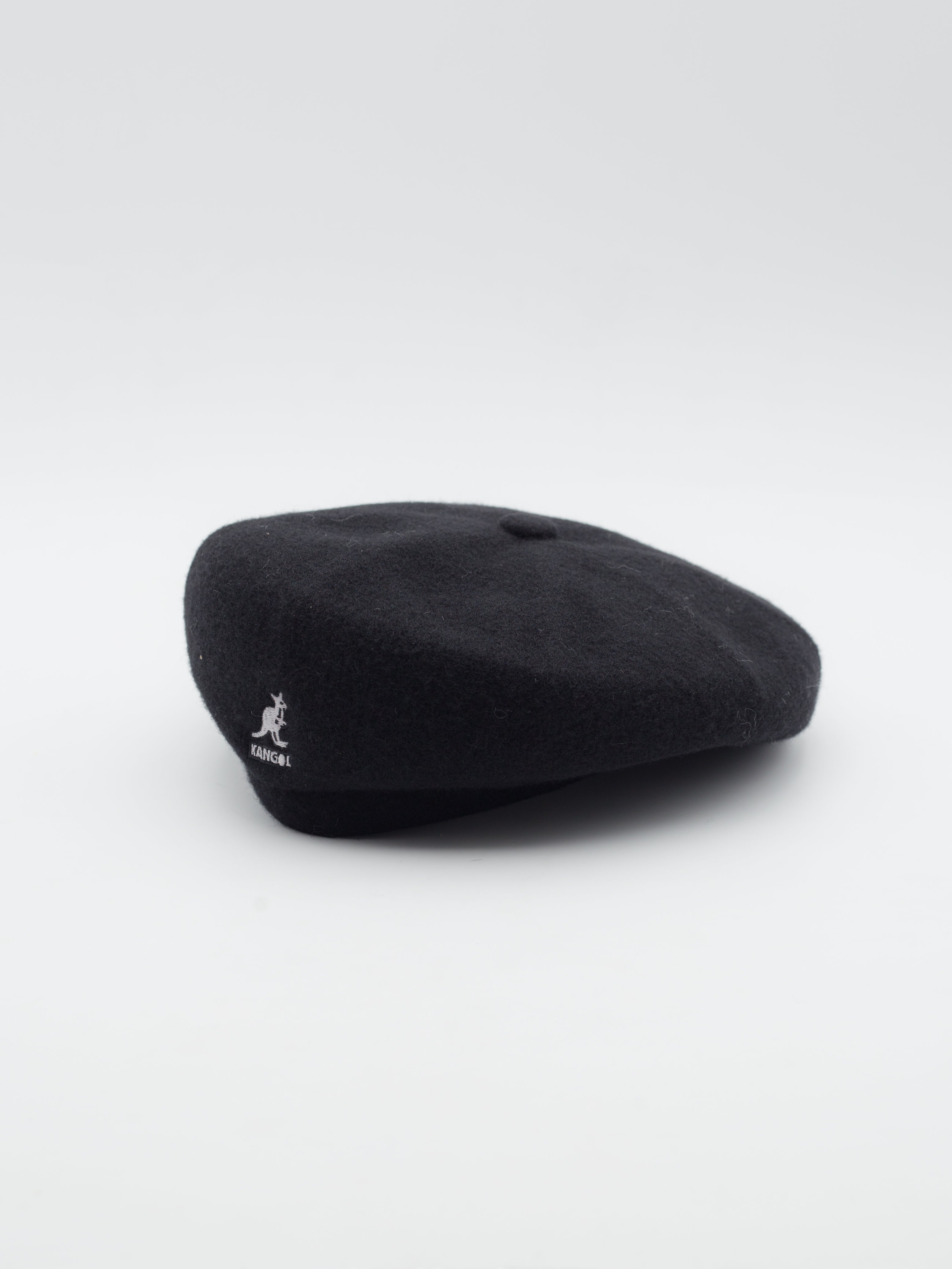 Wool Jax Beret Black La Tienda de las Gorras