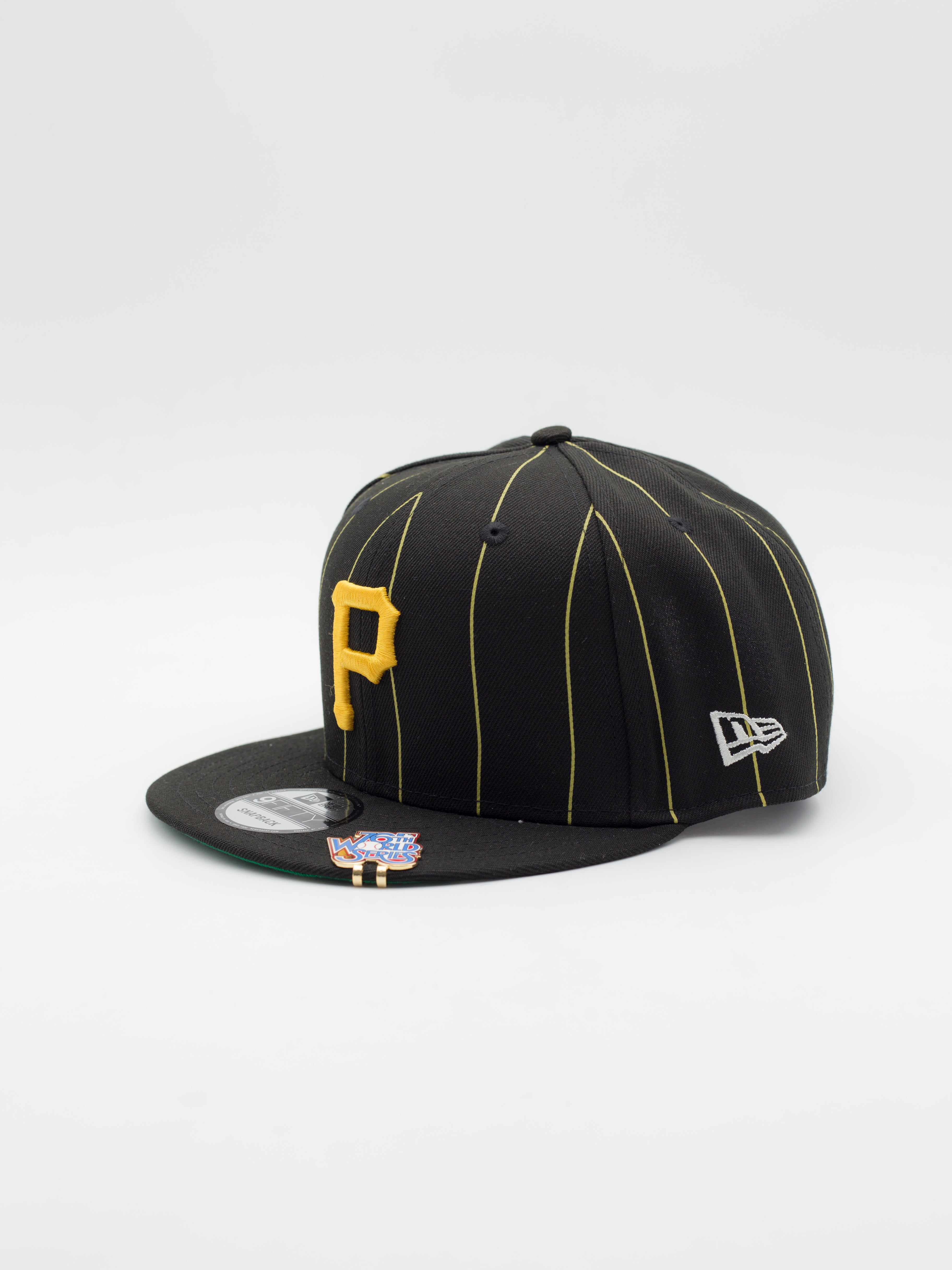 9FIFTY Pinstripe WS Pittsburgh Pirates Snapback Black - La Tienda de las Gorras