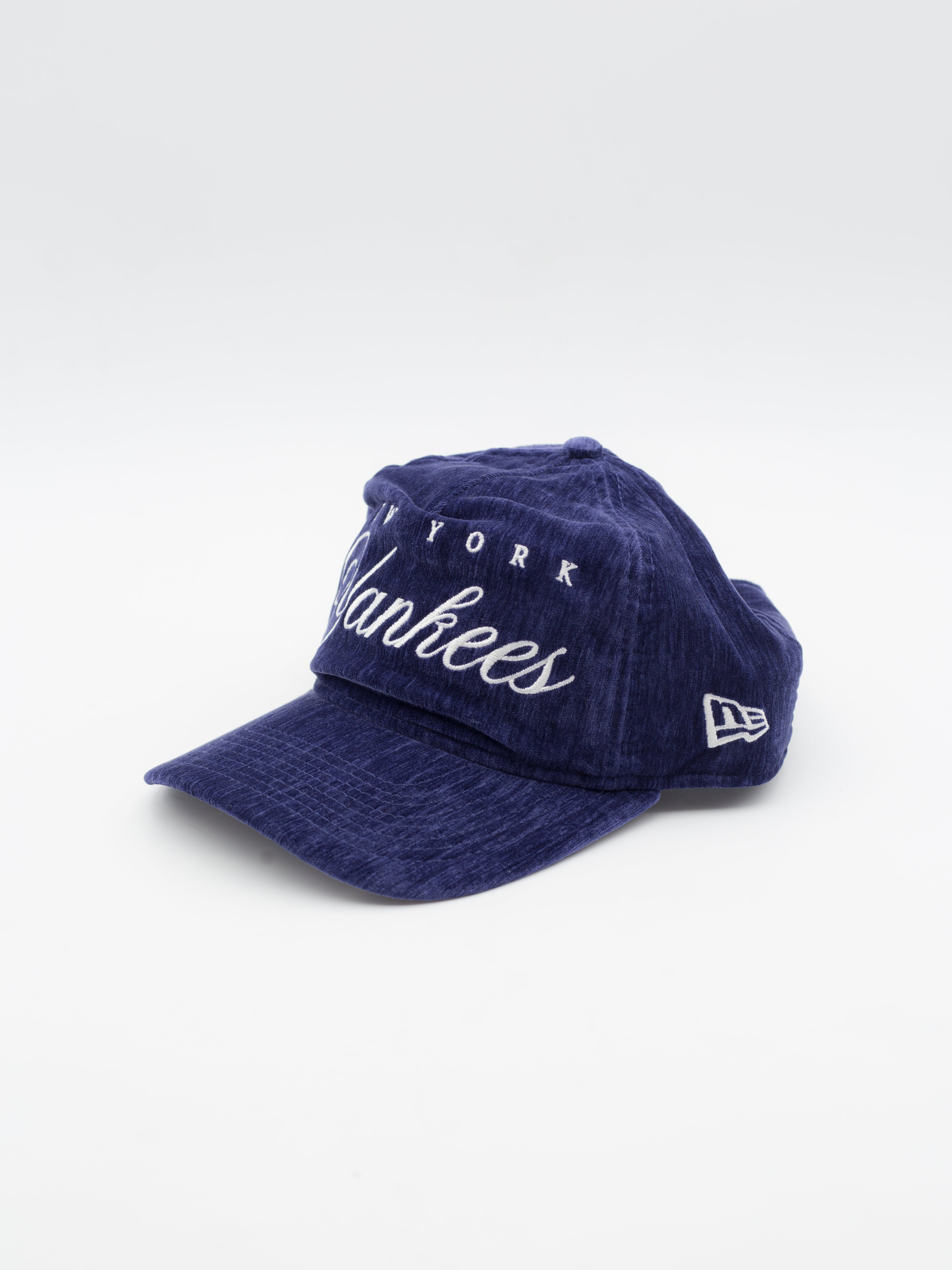 19TWENTY Team Script New York Yankees Navy