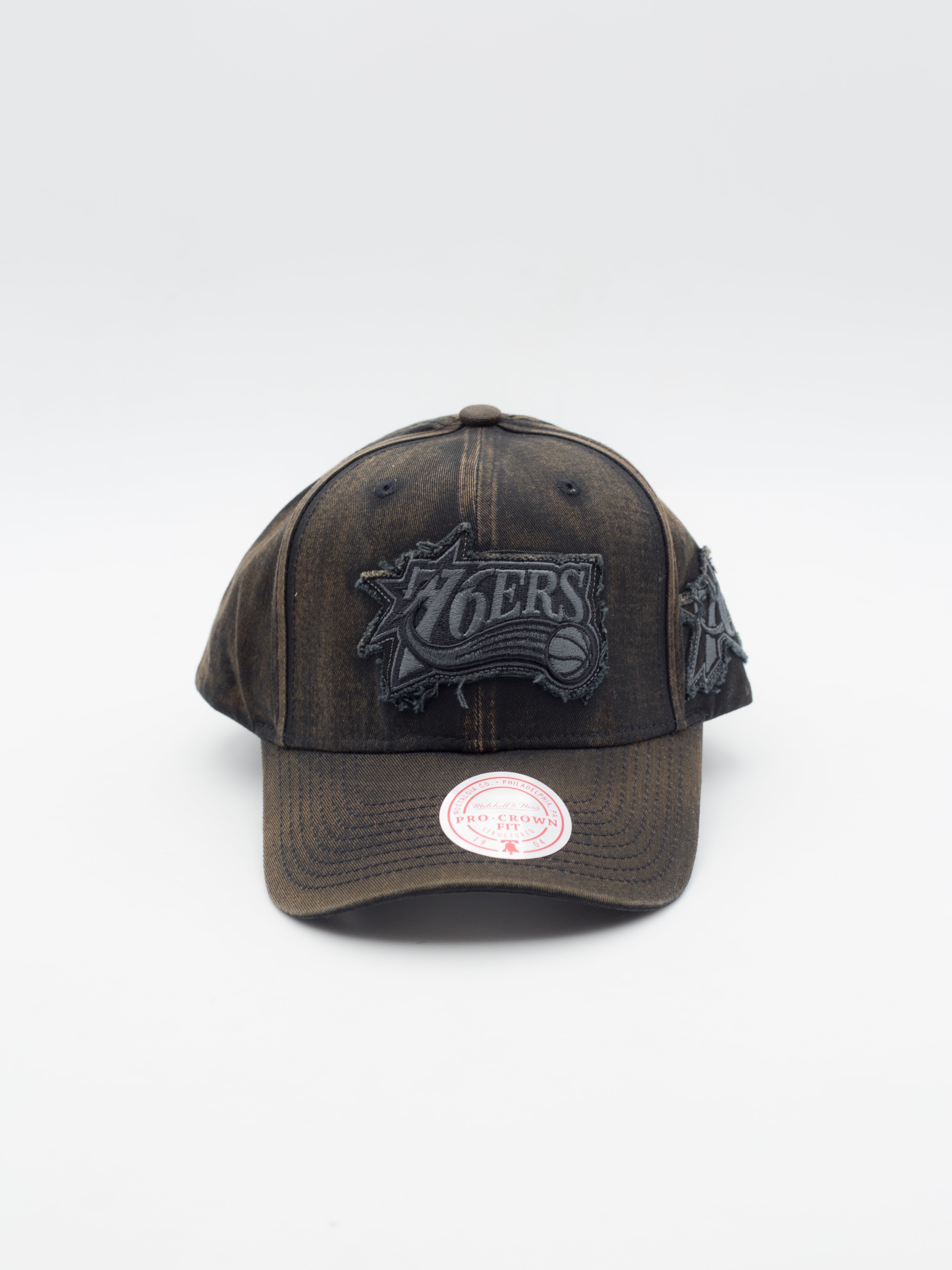 Downtown Philadelphia 76ers Pro Crown Snapback