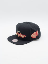 Detroit Red Wings Cream Script Snapback Black