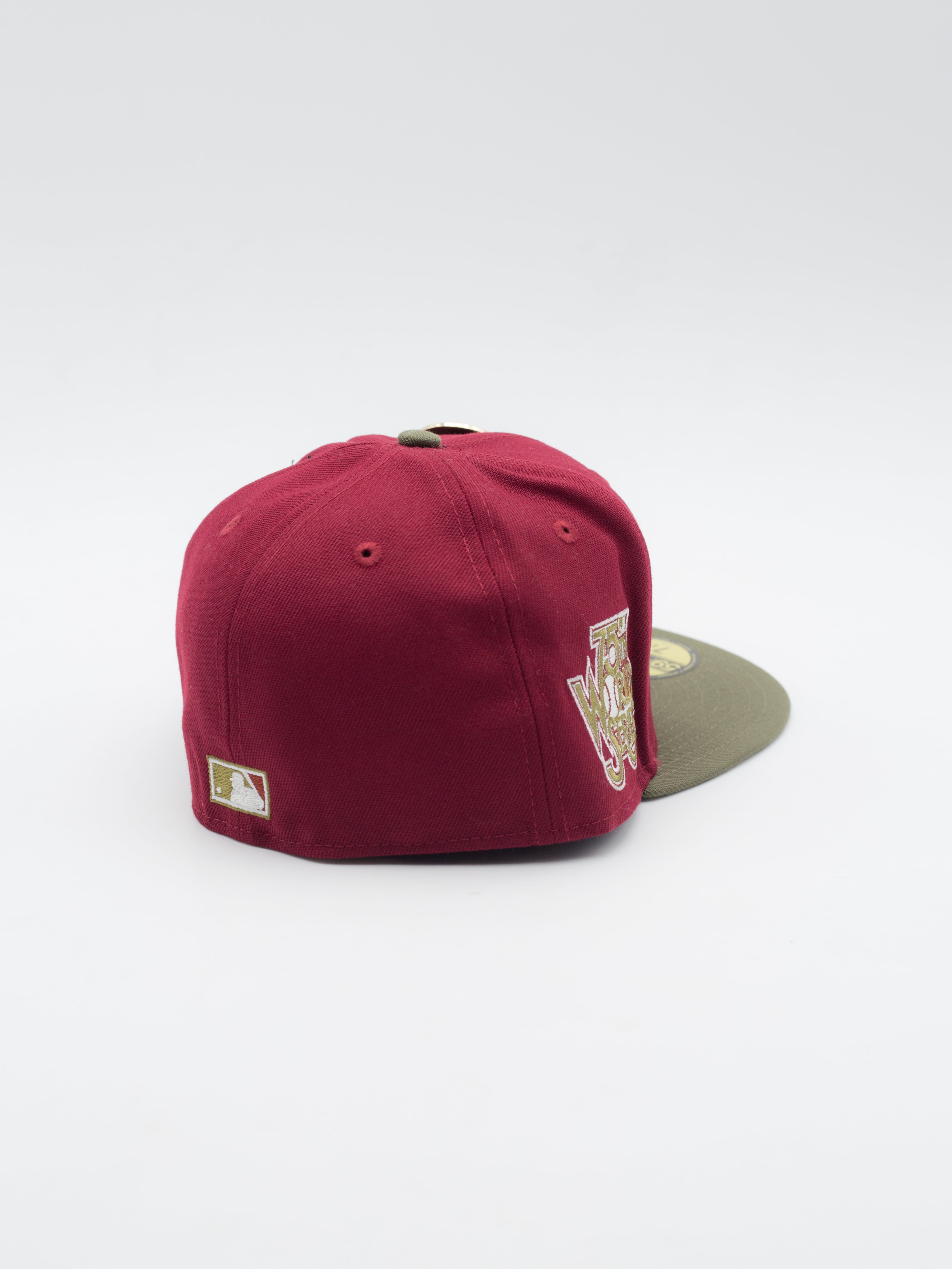 59FIFTY Contrast Pin New York Yankees Maroon/Olive